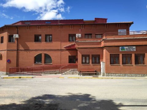 residencia-hoyo-de-pinares-01